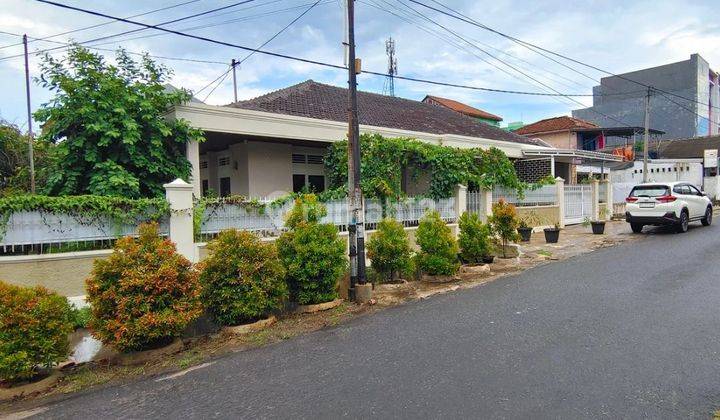 Rumah modern di rawa laut Enggal Bandar Lampung  2