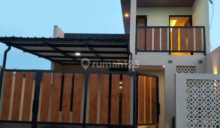 Rumah Dijual Ciamik 1,5 Lantai Siap Huni di Sidoarjo 1