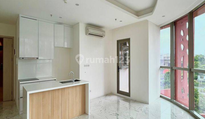 2 Bedroom Corner New SQ Rés Apartemen Lebak Bulus 2