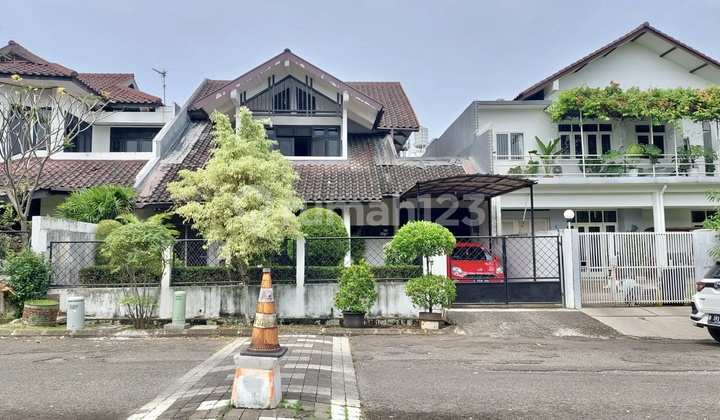 Termurah Rumah Lama di Lebak Bulus Termurah Rumah Lama di Lebak Bulus
