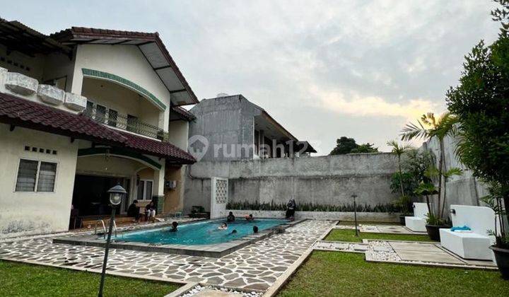 Rumah 2 lantai SHM di daerah strategis Cilandak  1