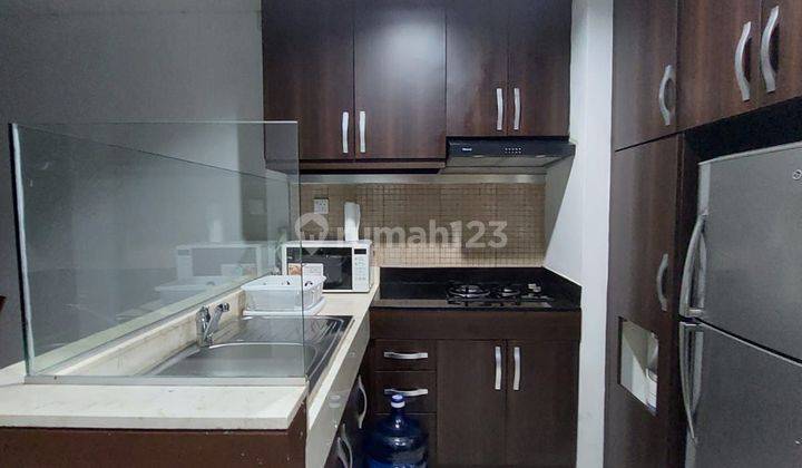 2 bedroom apartement Kemang Village Tower Empire furnished 1