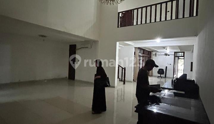 Rumah Bagus Strategis, Menteng Area