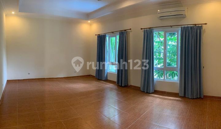 Nice House Kemang Area