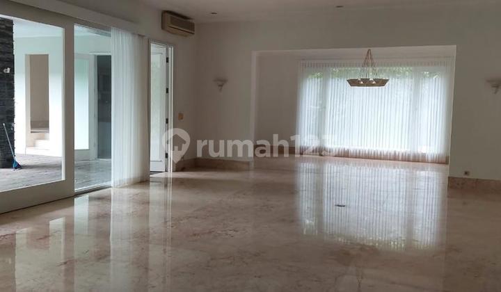 Rumah Mewah Menteng Area