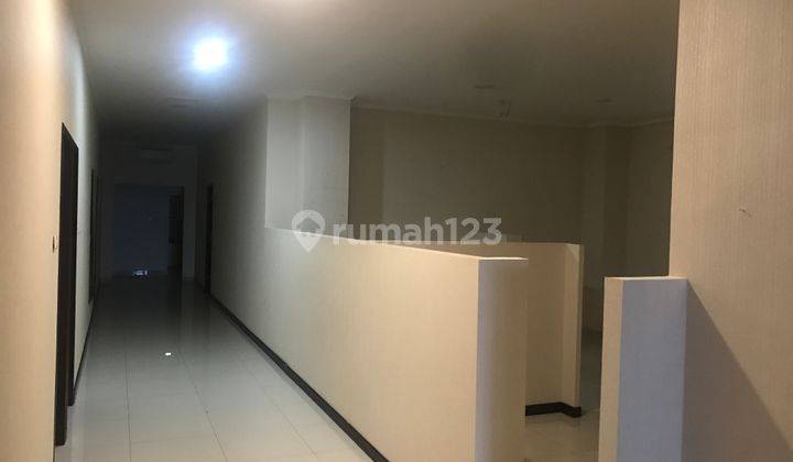 Gedung Komersil Jatiwaringin Area, 4 Lantai, Lift Basement 6
