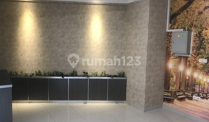 Gedung Komersil Jatiwaringin Area, 4 Lantai, Lift Basement 8