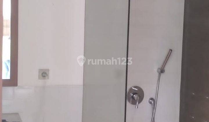 Beautiful House In Compound Area, Jatipadang Area 18