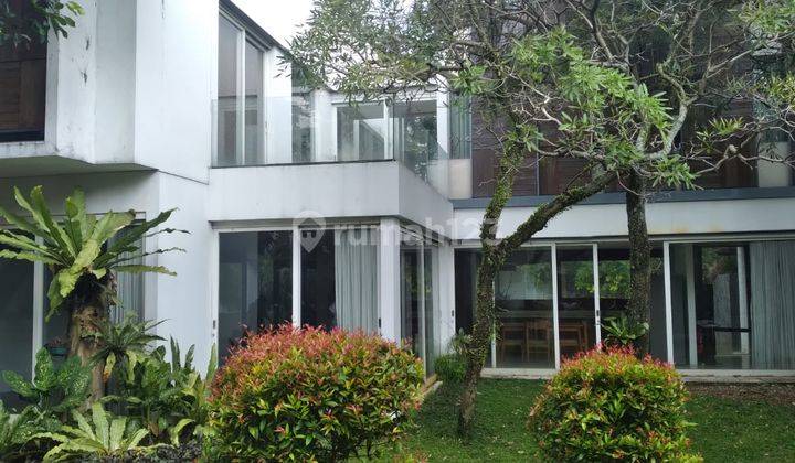Beautiful House In Compound Area, Jatipadang Area 1