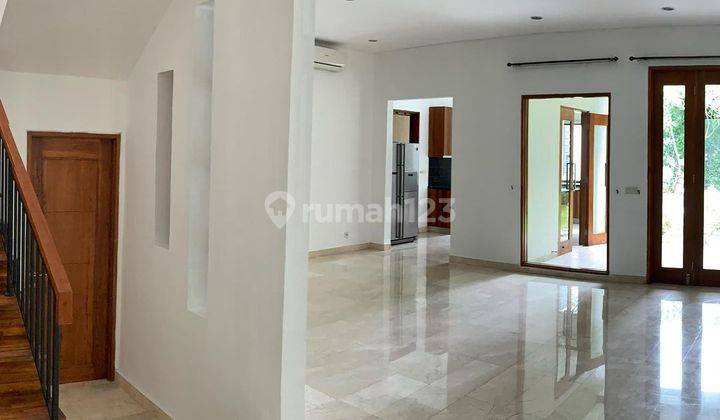 Beautiful House In Private Compund, Kemang Area  1