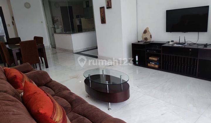 Apartemen Somerset Berlian, 3br, 186sqm, Furnished  1