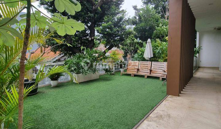 Rumah Furnished Mewah, Radio Dalam Area 6