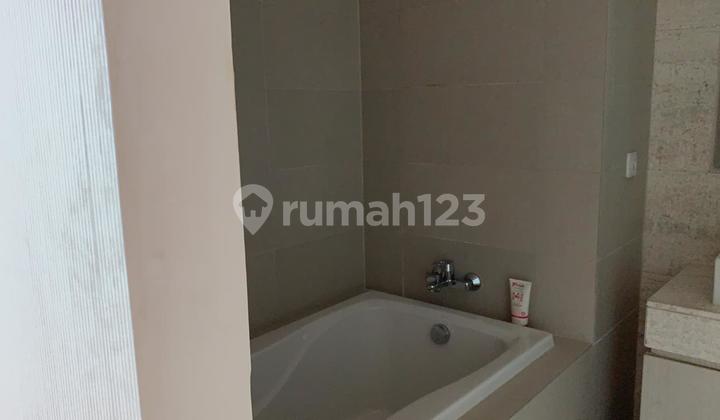 Apartemen Residence 8, 2br, 170sqm, Tower 3, Furnished  2