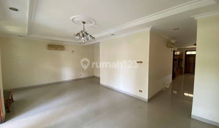 Rumah Bagus Strategis, Pondok Indah Area 2