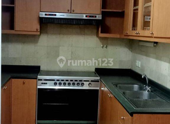 Apartemen Kemang Jaya, 2br, 135sqm, Tower Heliconia 1