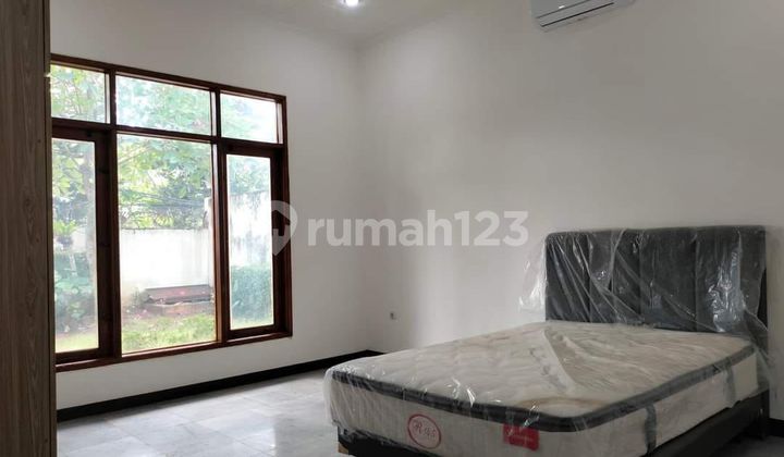 Rumah Bagus Kemang Area 2