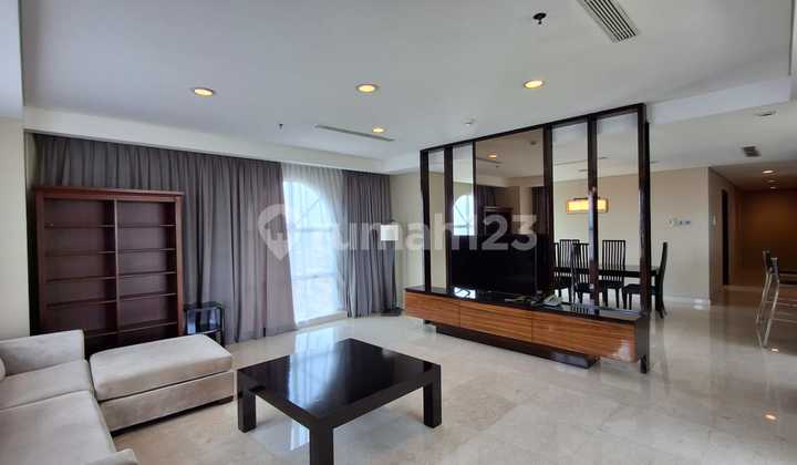 Pondok Indah Golf Apartment, 4 Bedrooms, 382 Square Meters, Penthouse, Furnished 2