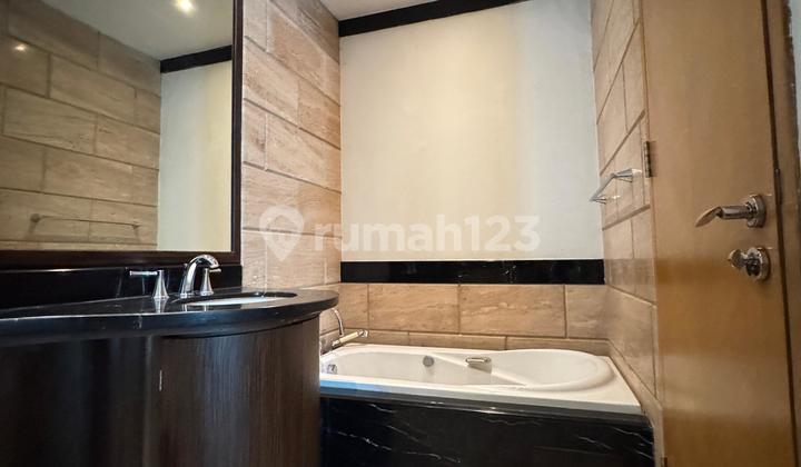 Apartemen Kempinski Residence, 2BR, 127sqm, BOT s/d 2055, Termurah! 2