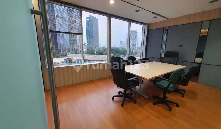 Office Space, Menara Sudirman, 300sqm
