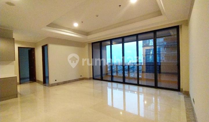District 8, 4 bedrooms, 228 square meters, unfurnished, Tower Infinity.