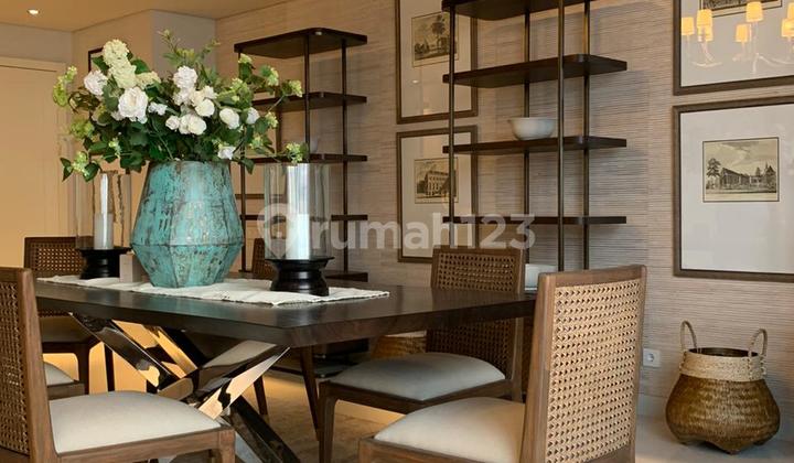 Regatta Pluit Apartment, 5 Bedrooms, 300 square meters, Renovated, Combined Unit