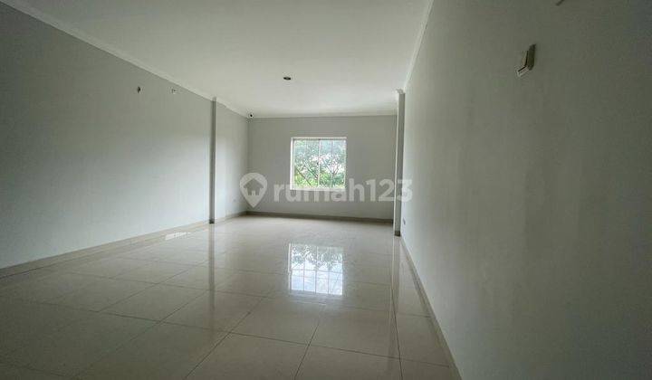 Disewa Ruko Greenlake City, Cbd Semi Furnish Cocok Untuk Kantor 2