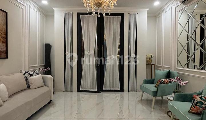 For Sale American Classic House In Foresta Allevare