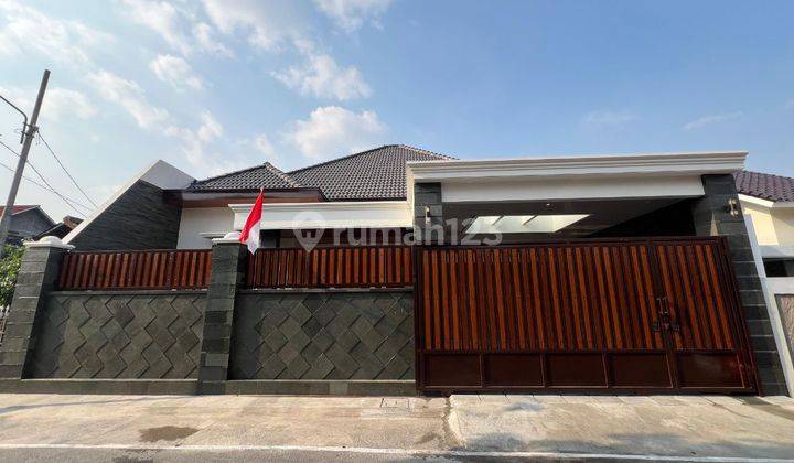  Rumah Mewah 1 Lantai Luas Nyaman Sumber  Banjarsari 1