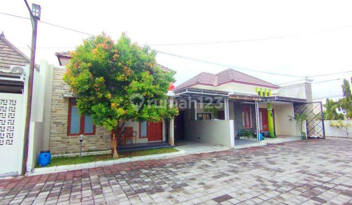 Rumah Cantik Dalam Cluster One Gate Dekat Uns 2