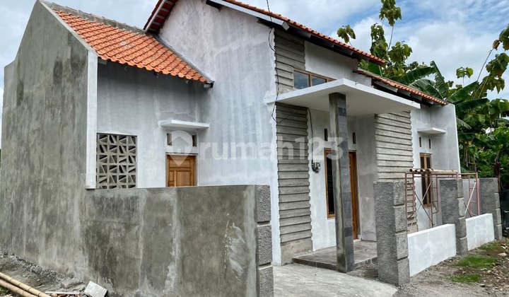 Rumah cantik nyaman dekat exit tol Klodran solo utara di Sawahan Ngemplak Boyolali 1