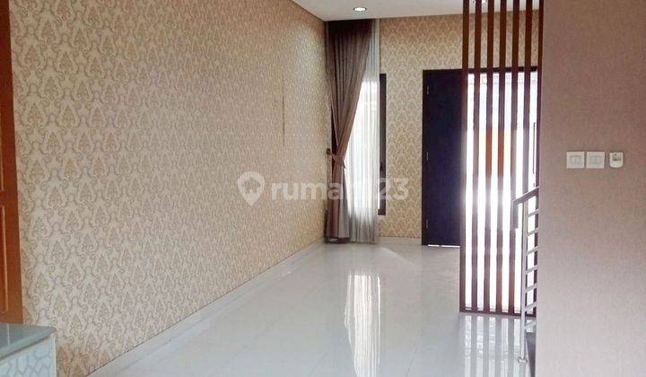 Rumah 2 Lantai cluster elite di Singopuran Kartasura Sukoharjo  2