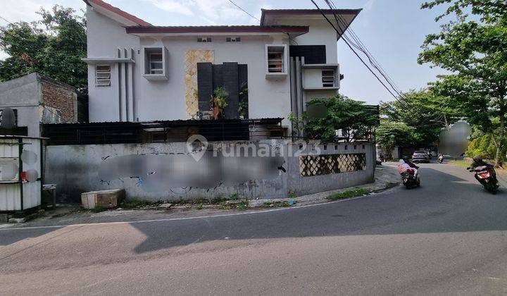 Kos putri 2 Lantai dekat kampus UNS di Jebres Solo  2