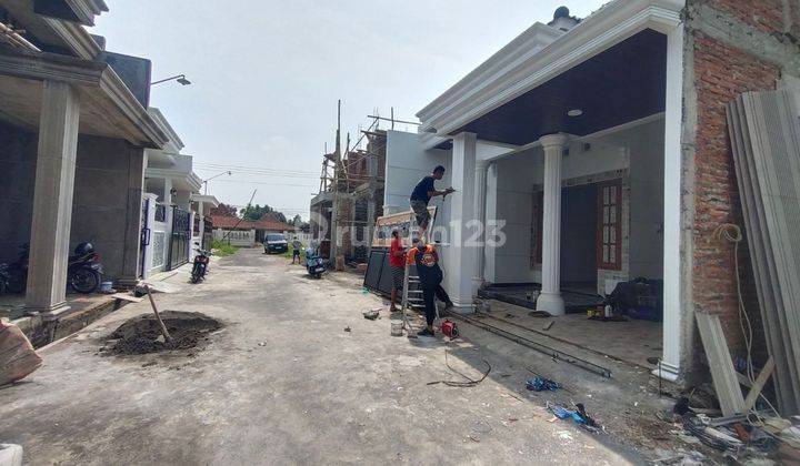 Rumah Cantik klasik modern di Gentan siwal Solo  2