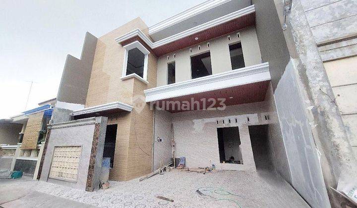 Rumah minimalis 2 Lantai dekat RS Jih di fajar indah Colomadu  1