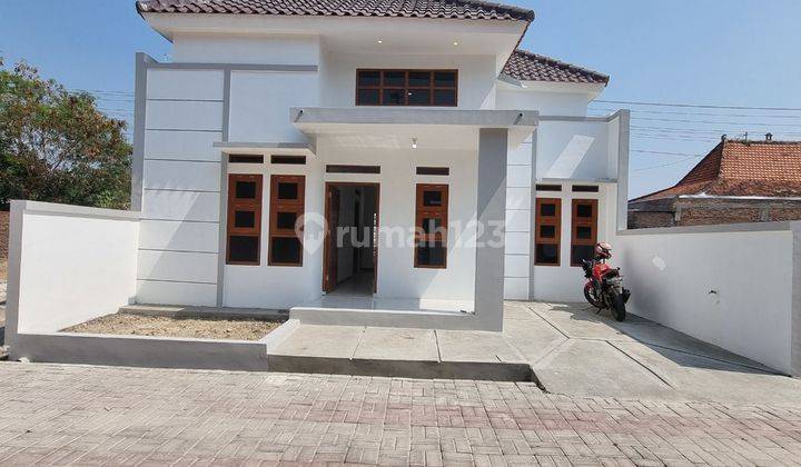 Rumah cluster dekat luwes mall di Gentan baki Sukoharjo  1