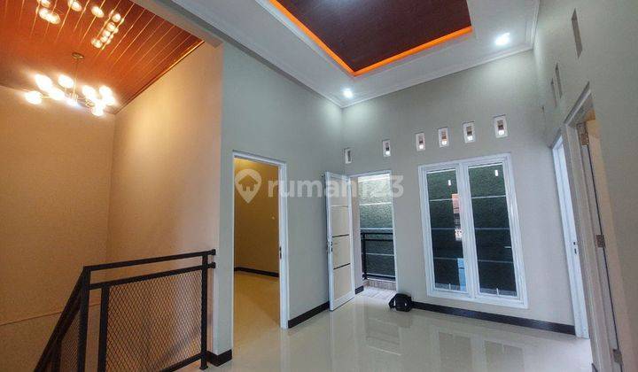 Rumah minimalis 2 lantai dekat RS JIH Fajar indah solo 2