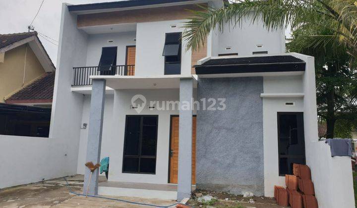 R Rumah 2 Lantai Cluster Siap Huni Gentan Solo  2