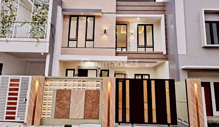 Rumah 2 Lantai Modern Akses Lebar Area Transmart Kartasura 2