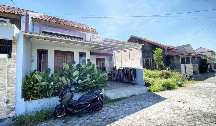 Rumah Cantik Siap Huni Di Cluster Paulan Colomadu  1