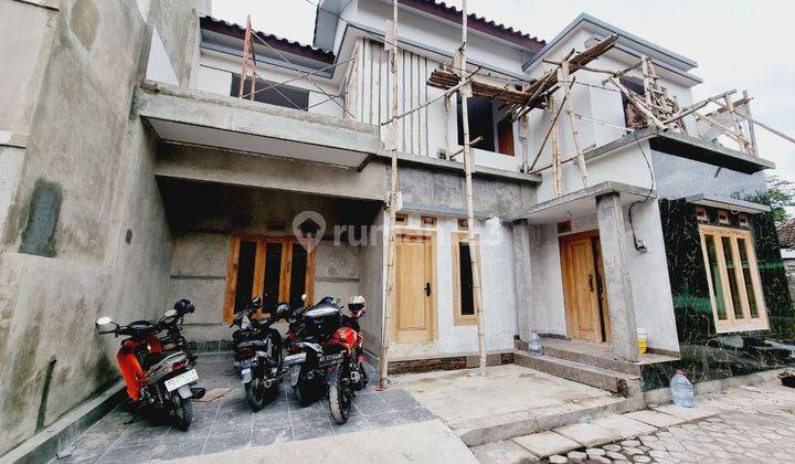 Rumah Minimalis 2 Lantai Spek Mewah Di Blulukan Colomadu  2