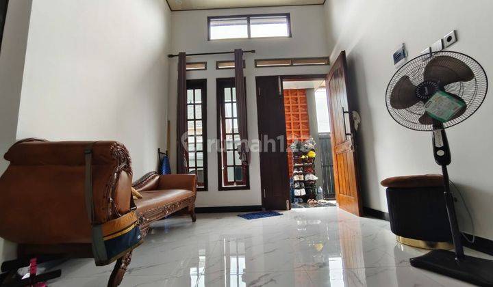 Rumah Cantik Semi Furnished Dekat Luwes Di Singopuran Kartasura  2