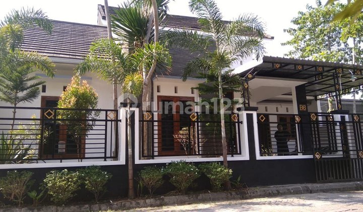 Rumah Cluster Sap Huni Tepi Jalan Raya Solo Baru Rumah Cluster Sap Huni Tepi Jalan Raya Solo Baru