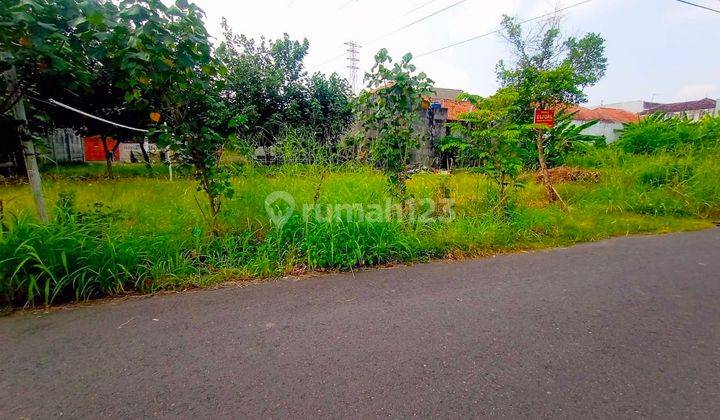 Tanah Strategis 257 m² Dekat UMS & Kampus Atmi Karangasem Solo  2