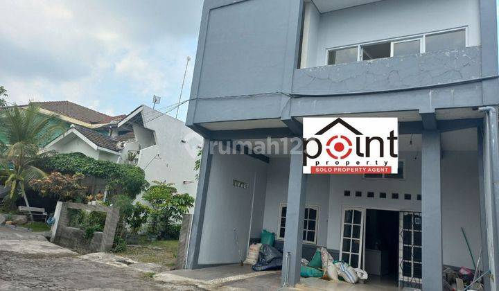 Rumah 2 Lantai Cluster Jalan Utama  Mojosongo Jebres  1