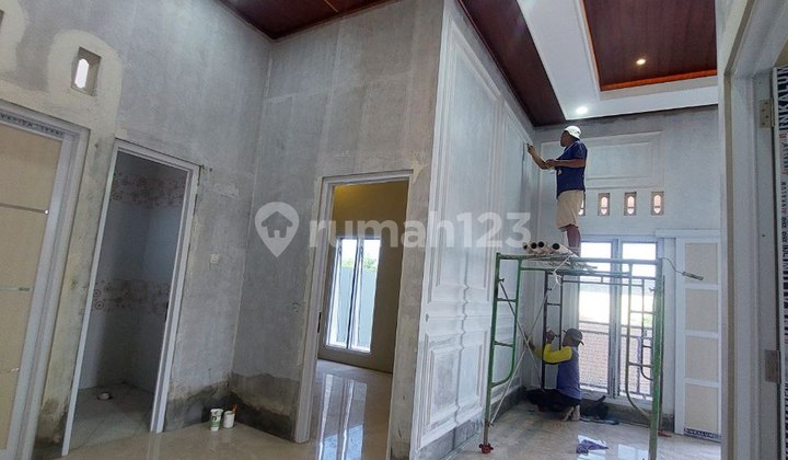 Strategic Minimalist Luxury House Karangasem Solo 2