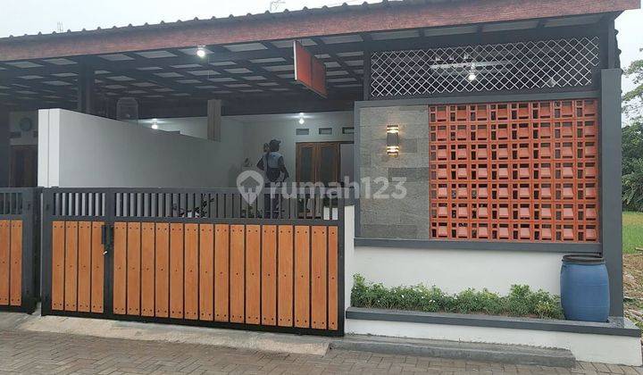 Rumah Cantik Harga Promo Siap Huni Dekat Solo Baru 1