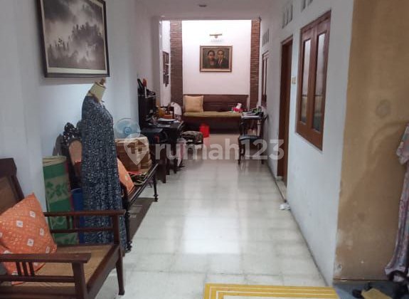 Rumah Luas 462m Area Bisnis Tengah Kota Kratonan Seremgan Solo 2