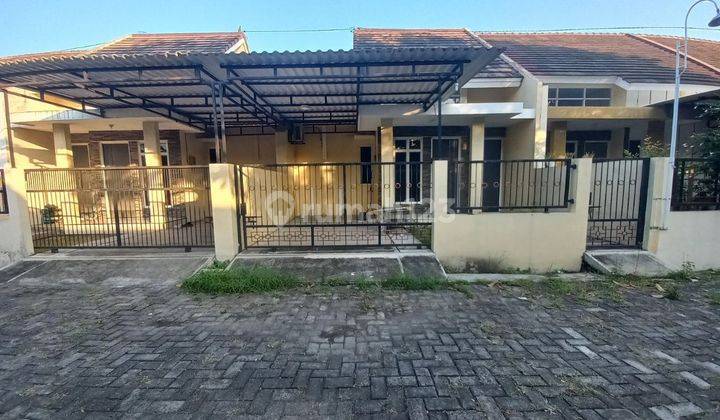 Rumah Kontrakan Dekat Polsek Di Ngemplak Sawahan  2