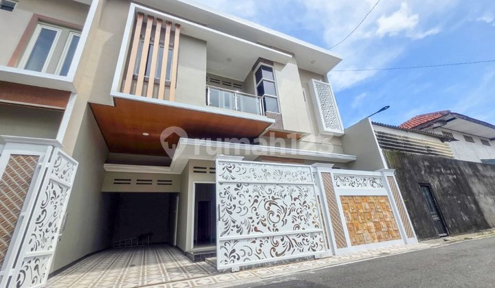 Rumah Baru Tengah Kota Dekat Paragon Mall Solo 1