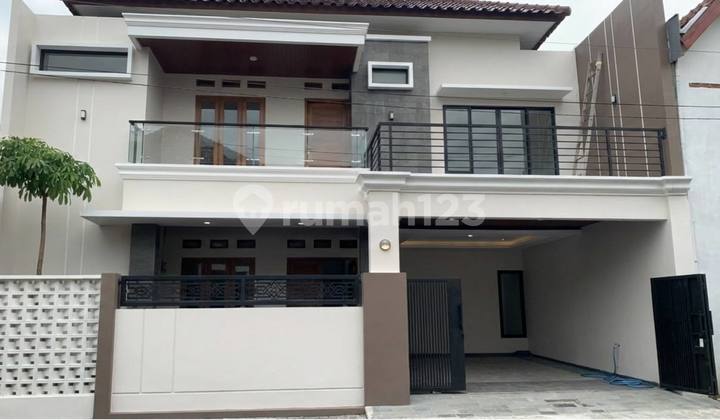 Rumah Mewah 2 Lantai Minimalis Dekat Pintu Tol Solo Rumah Mewah 2 Lantai Minimalis Dekat Pintu Tol Solo